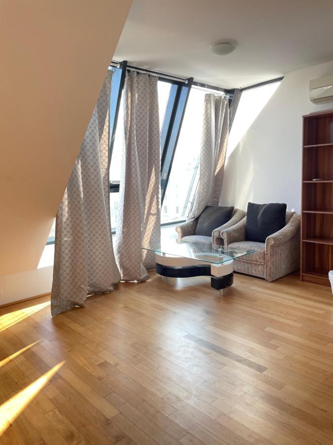 Rooftop Room With Terrace. 비엔나 외부 사진